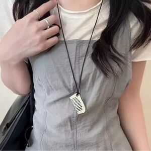 Personality Temperament Comb Pendant Necklace